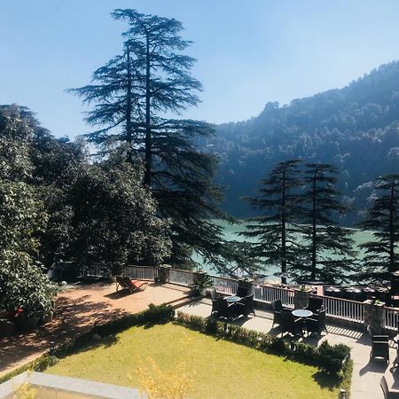 Season Hotel Nainital Exterior photo