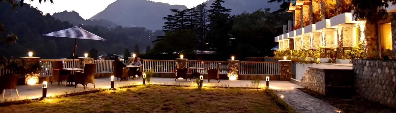 Season Hotel Nainital Exterior photo