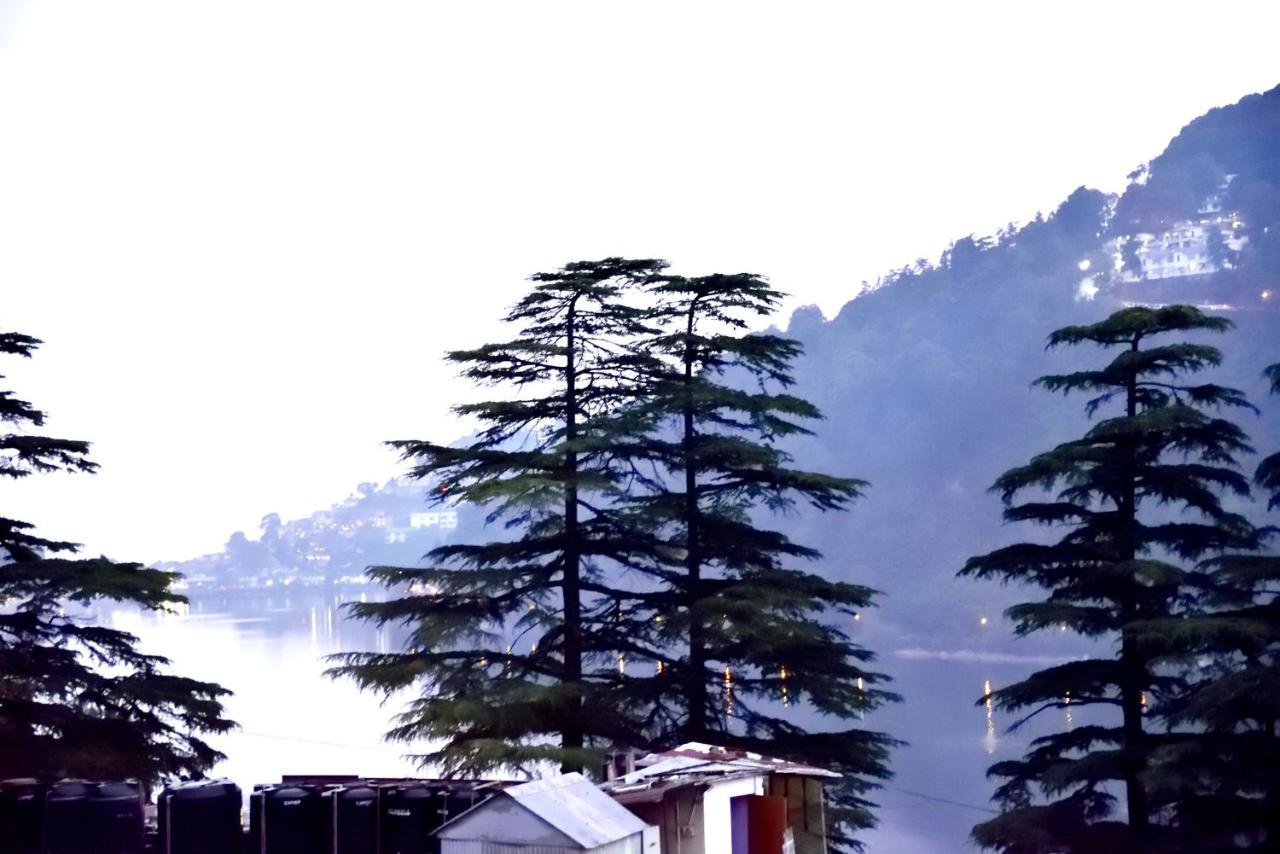 Season Hotel Nainital Exterior photo